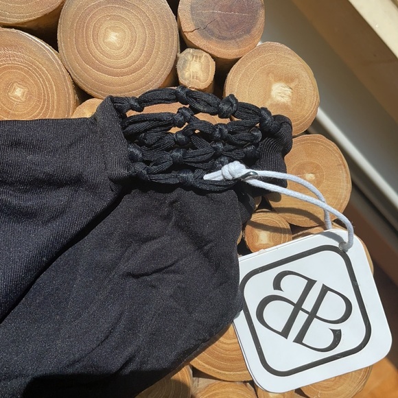 Black delmar bikini nwt - Picture 4 of 7